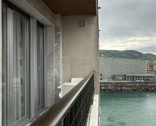 Terrassa de Estudi en venda en Donostia - San Sebastián  amb Calefacció, Moblat i Forn