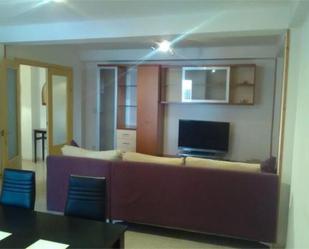 Living room of Single-family semi-detached to rent in  Madrid Capital
