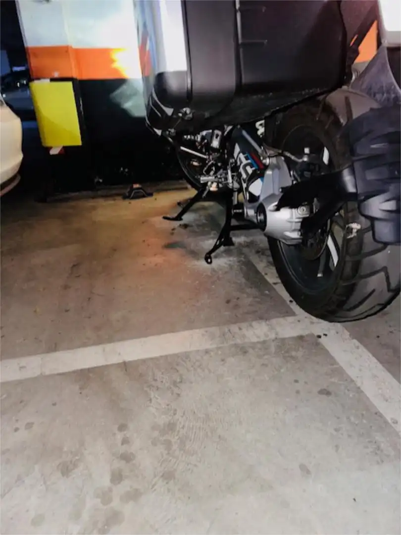 Parking of Garage for rent in Madrid
