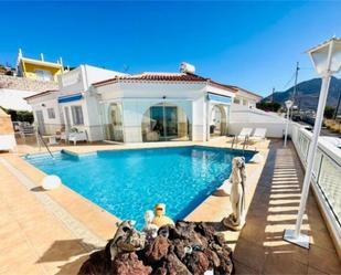 Vista exterior de Casa o xalet en venda en Arona amb Terrassa i Piscina