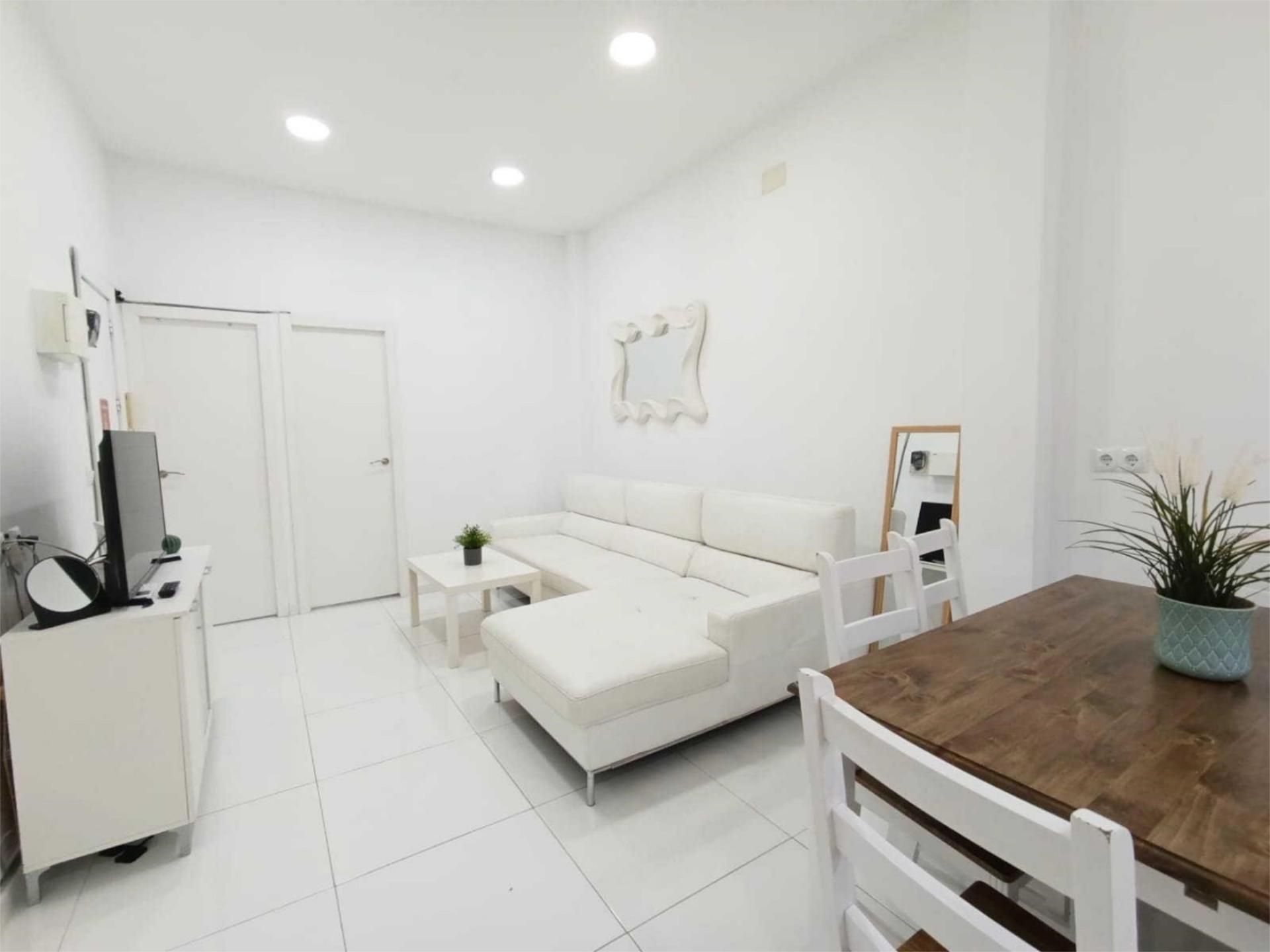 Flat to rent in Calle Alférez Díaz Sanchis, 5, Campoamor
