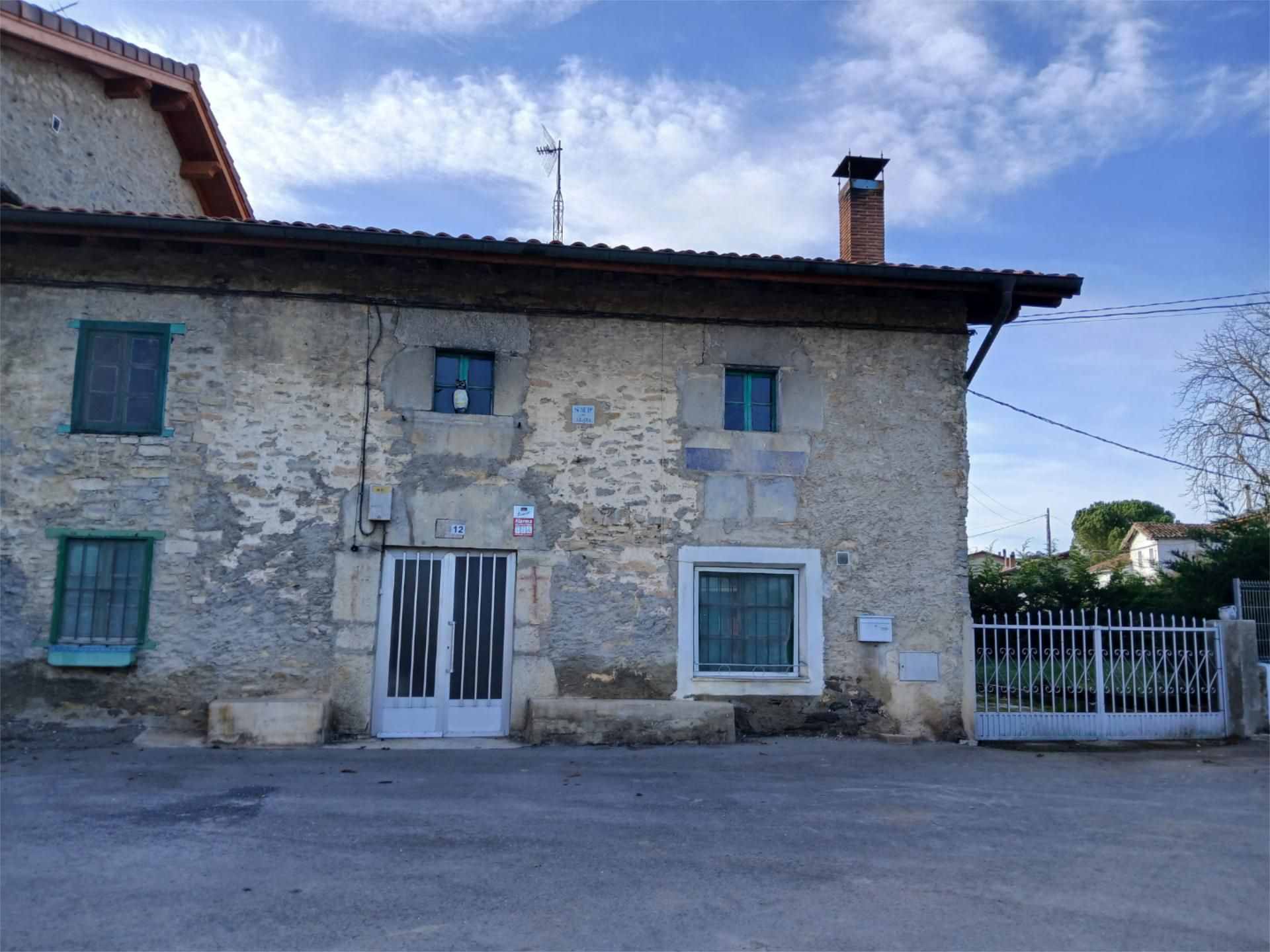 Vista exterior de Casa o chalet en venta en Vitoria - Gasteiz con Jardín privado y Trastero