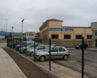 Parking of Industrial buildings to rent in Grado  with Air Conditioner