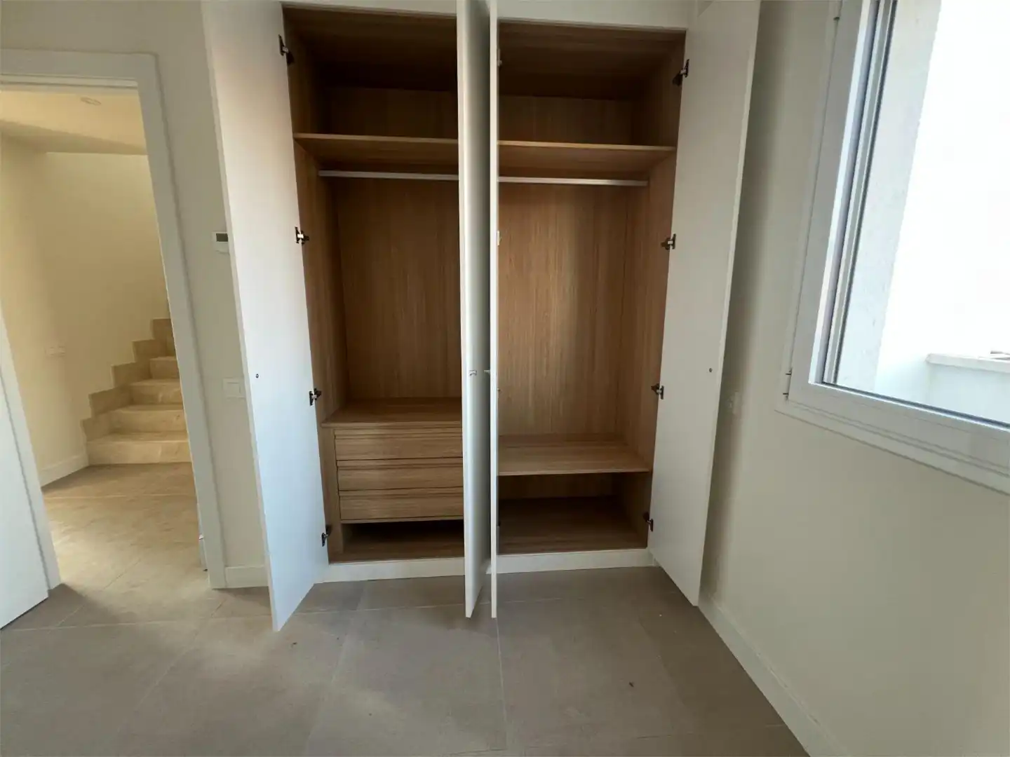 Piso de alquiler en Calle Libra, 38, Sur - PAU 4 Piso de alquiler en Calle Libra, 38, Sur - PAU 4