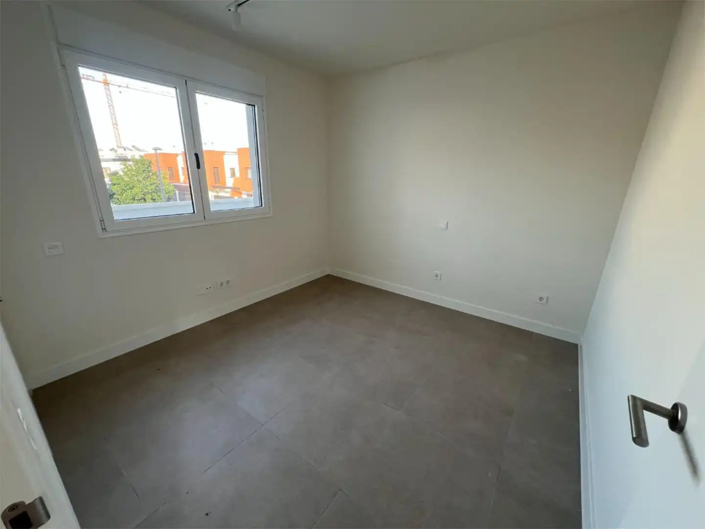 Piso de alquiler en Calle Libra, 38, Sur - PAU 4 Piso de alquiler en Calle Libra, 38, Sur - PAU 4