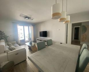 Living room of Flat for sale in  Madrid Capital  with Air Conditioner, Terrace and Swimming Pool