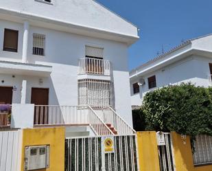 Vista exterior de Casa o xalet en venda en Mérida amb Aire condicionat, Calefacció i Traster