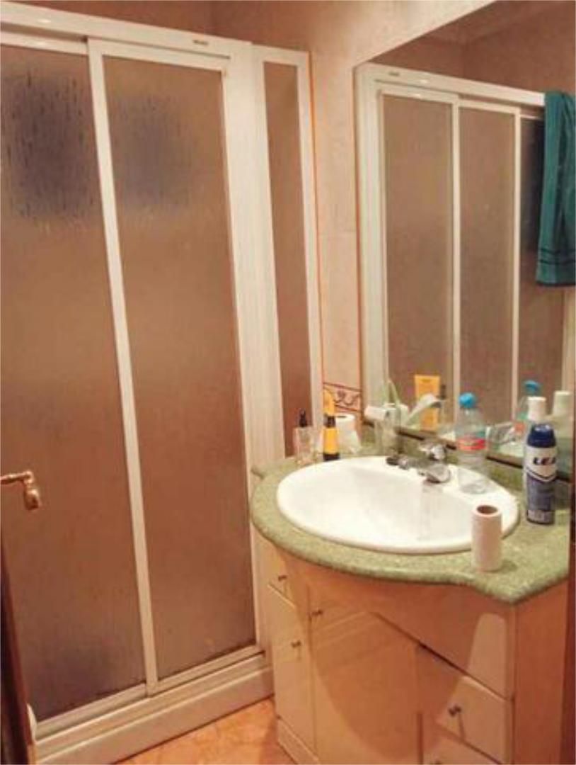 Bathroom of House or chalet for sale in Elche / Elx  with Private garden, Terrace and Furnished