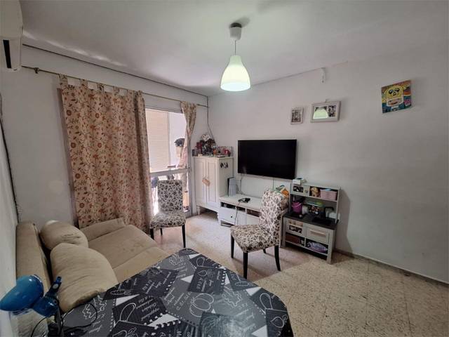 Piso en Venta, 6 en El Torrejón - El Cerezo