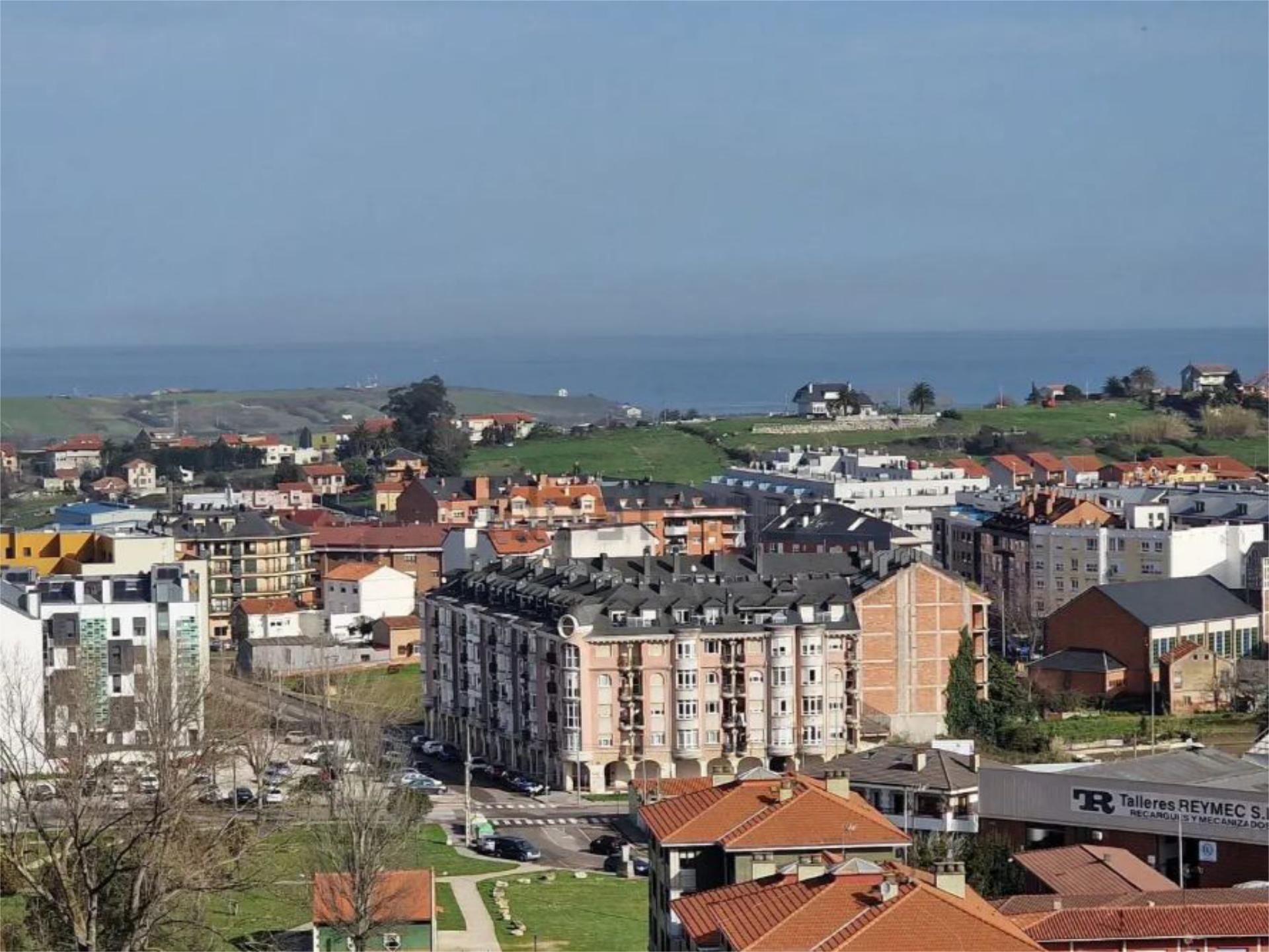 Vista exterior de Pis de lloguer en Santander amb Terrassa