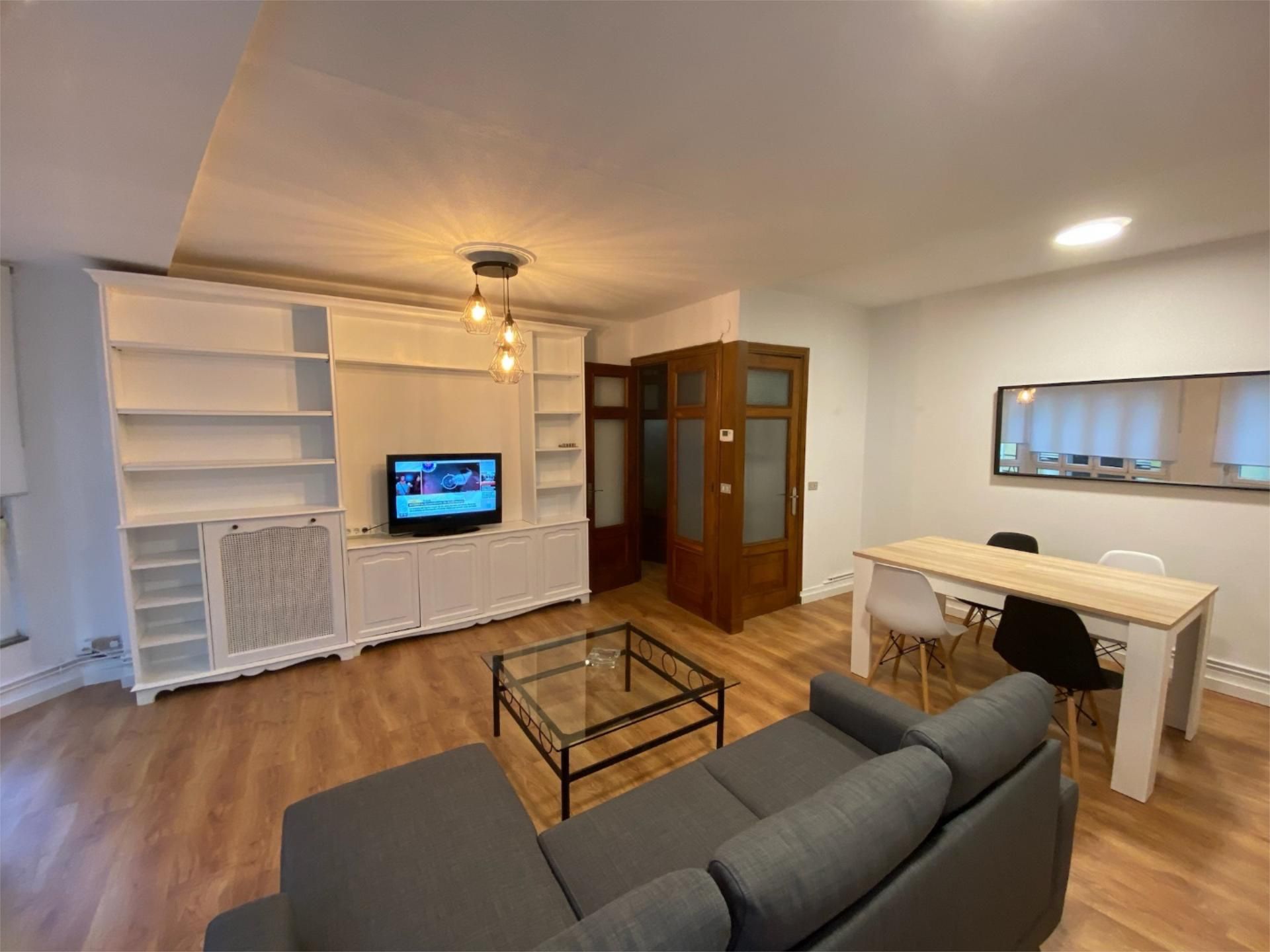 Living room of Flat to rent in Lugo Capital  with Heating, Parquet flooring and Terrace
