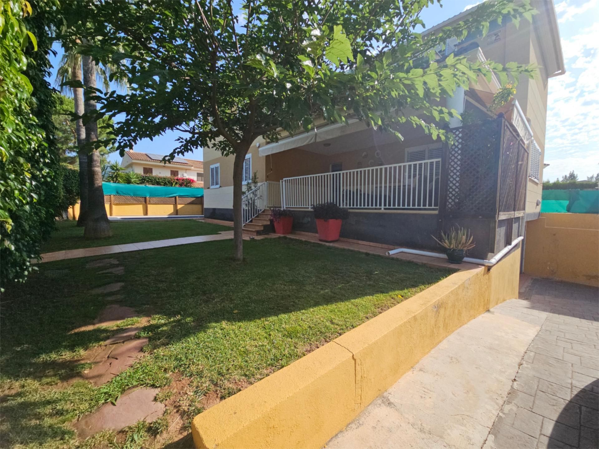 Garden of House or chalet for sale in Benicasim / Benicàssim  with Air Conditioner, Terrace and Swimming Pool