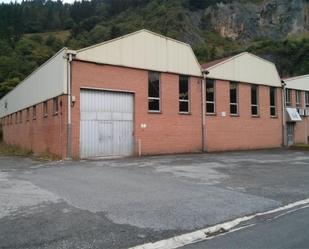 Vista exterior de Nau industrial de lloguer en Legorreta amb Aire condicionat i Moblat