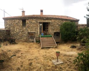 Exterior view of Loft for sale in Fuentestrún