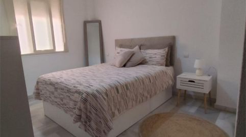 Foto 4 de Piso en venta en Calle Dámaso Alonso, 16, Sierra de Estepona - Avda. de Andalucía, Estepona