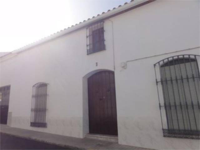 Piso en Venta en Calle Llerena, 6 en Medina de las Torres