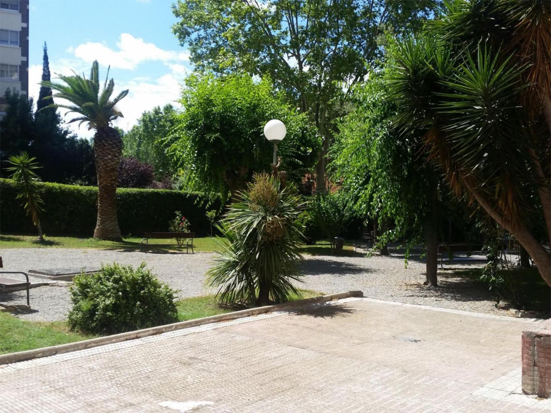Jardí de Pis en venda en Vilafranca del Penedès amb Aire condicionat, Terrassa i Balcó