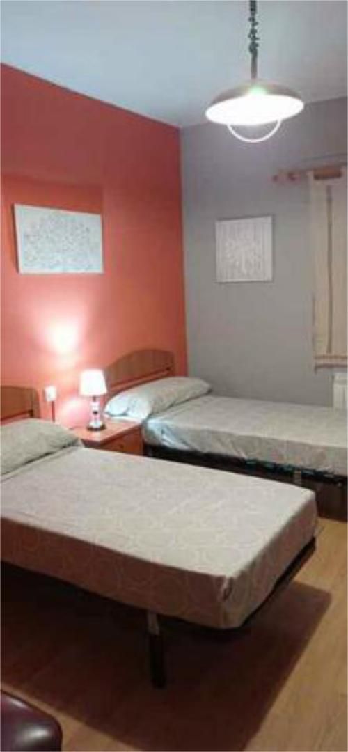 Bedroom of Flat to rent in  Teruel Capital  with Heating, Terrace and Furnished