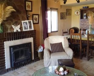 Living room of Flat for sale in Chapinería