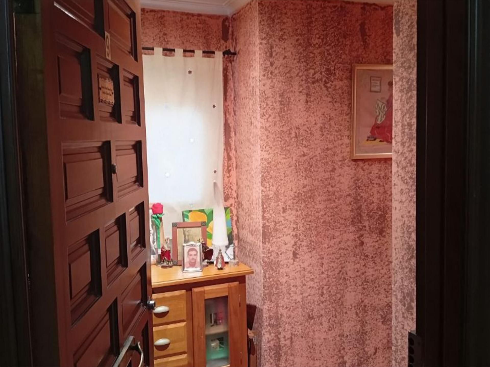 Bedroom of Flat for sale in Torrent  with Air Conditioner and Balcony