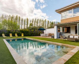 Swimming pool of House or chalet for sale in Tordera  with Air Conditioner, Swimming Pool and Balcony