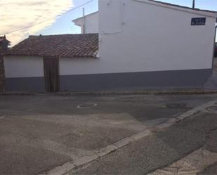 Aparcament de Casa adosada en venda en Robledo amb Terrassa, Traster i Moblat