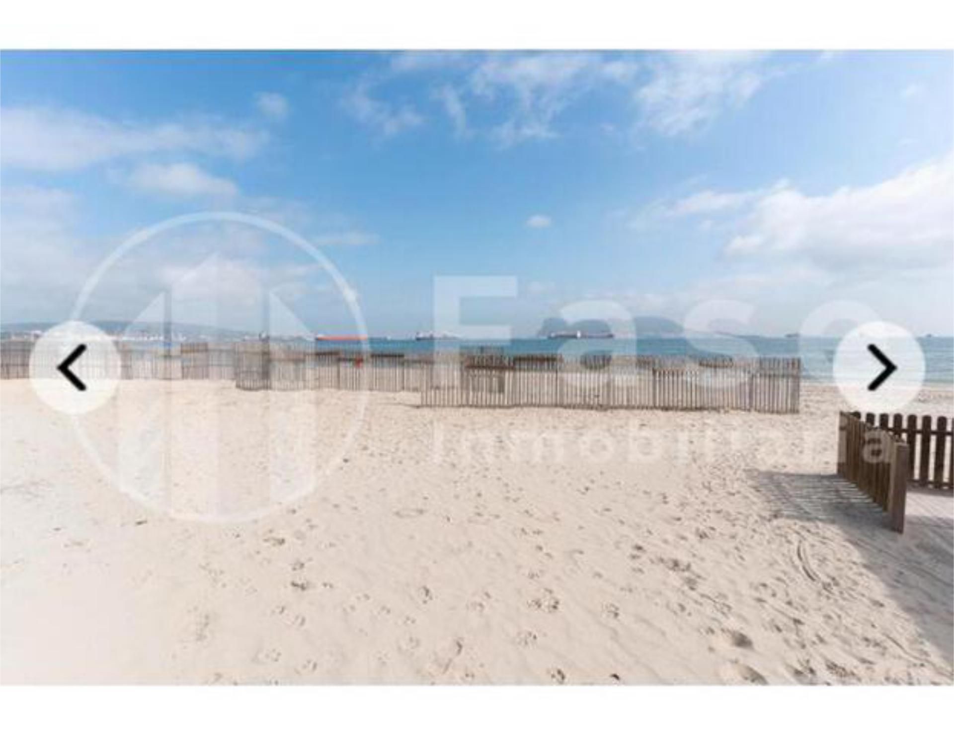 Casa adosada en venda a El Rinconcillo Casa adosada en venda en Algeciras