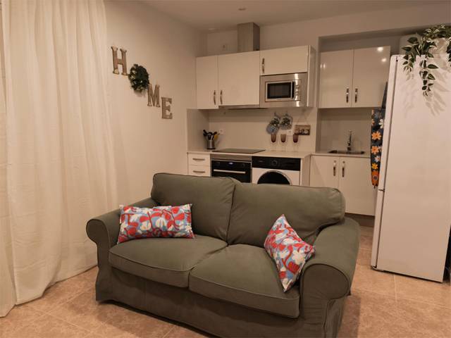 Piso en Alquiler en Calle Cardenal Zapata, 3 en Centro Histórico