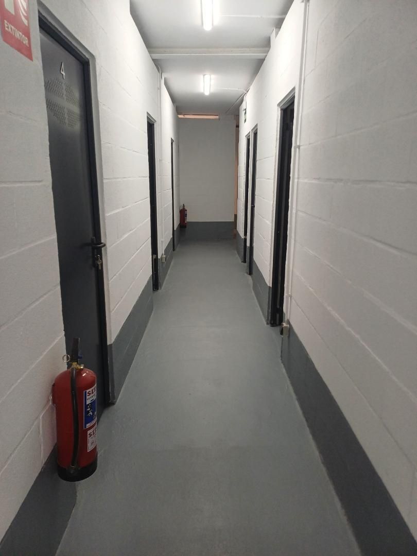 Box room for sale in Sondika
