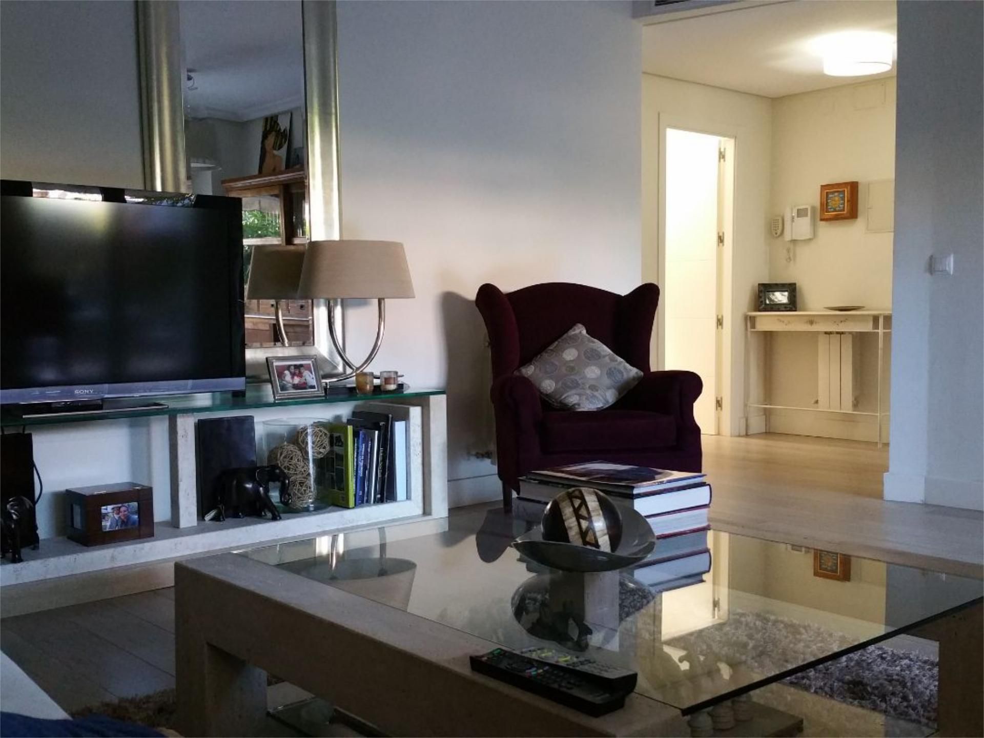Flat to rent in Calle Murillo, 7, Prado de Somoaguas
