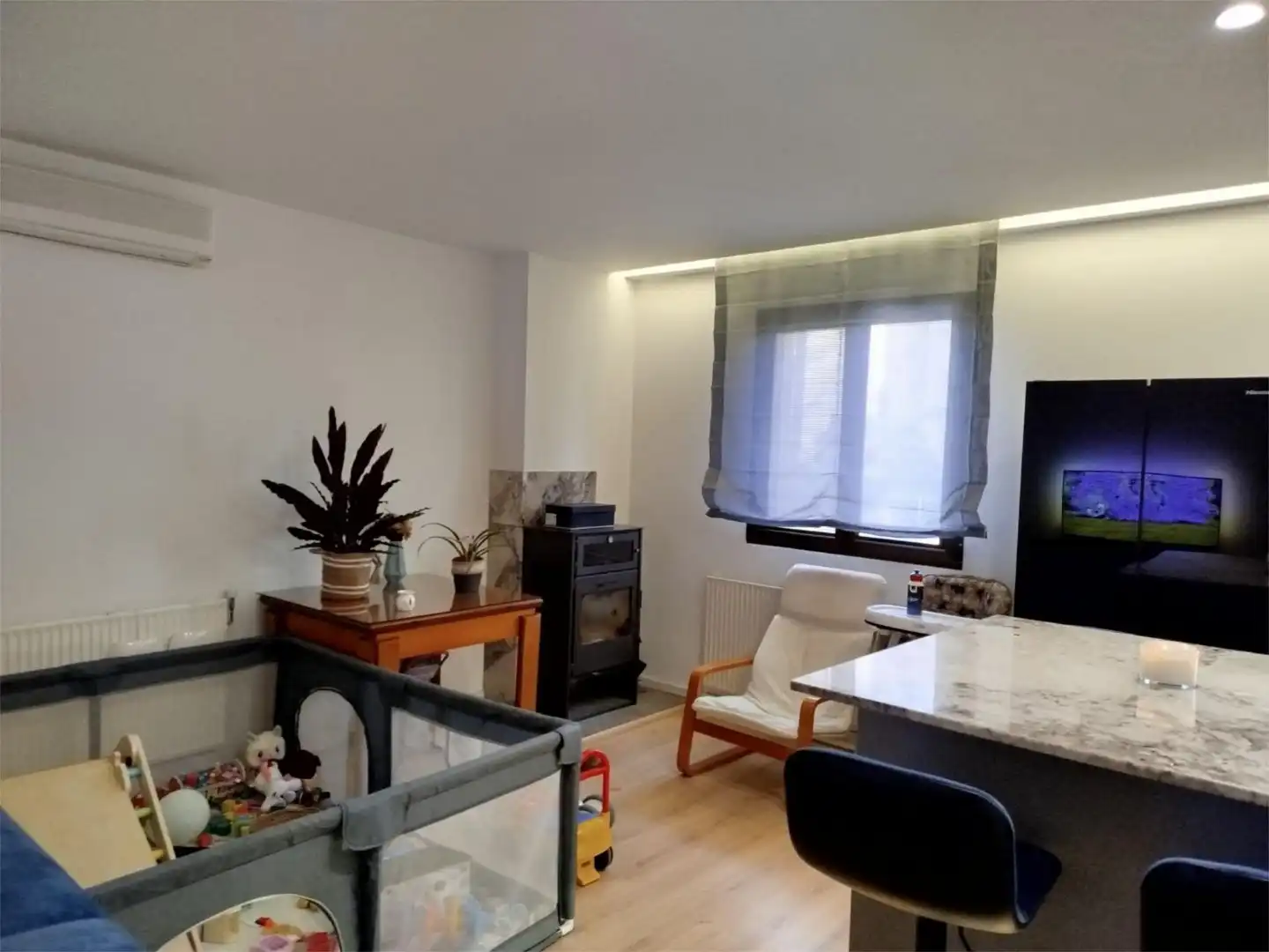 Flat for sale in Yecla  with Air Conditioner, Heating and Parquet flooring