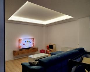 Living room of Flat for sale in Yecla  with Air Conditioner, Heating and Parquet flooring