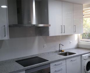 Kitchen of Flat to rent in  Granada Capital  with Air Conditioner, Heating and Terrace