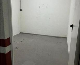 Garage to rent in Zumaia