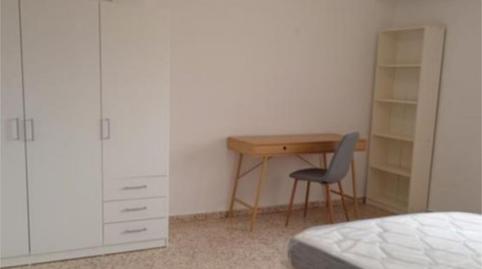 Photo 2 of Flat for sale in Calle Pintarroja, 4, San Jerónimo - La Bachillera, Sevilla