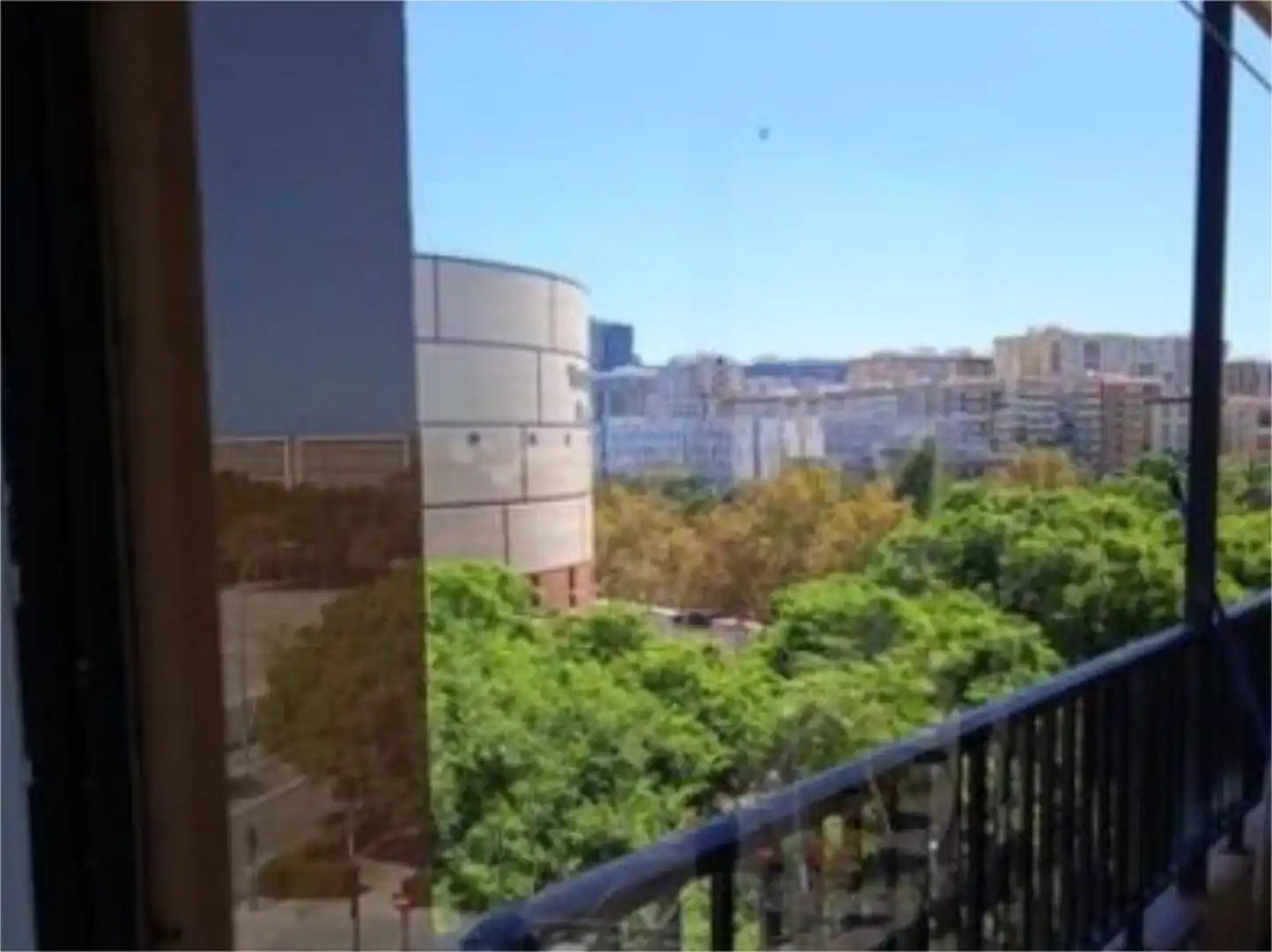 Exterior view of Flat for sale in Sevilla