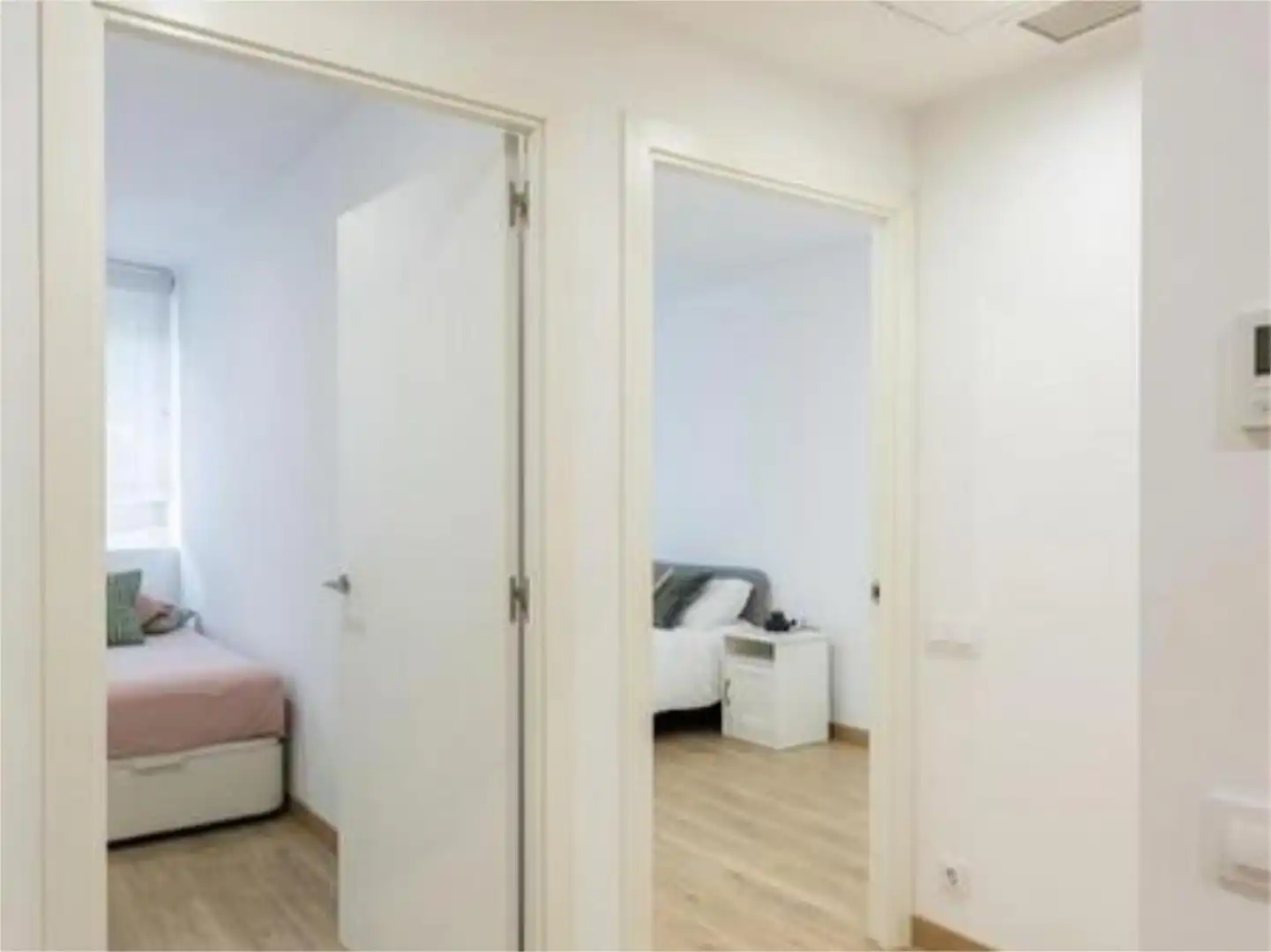 Bedroom of Flat for sale in Sevilla
