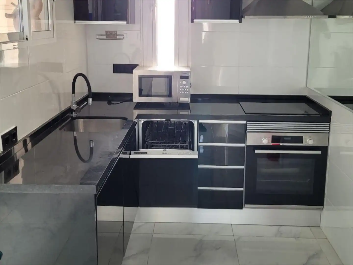 Wohnung zur Miete in Calle Martínez Catena, 6, Puerto Deportivo Wohnung zur Miete in Calle Martínez Catena, 6, Puerto Deportivo