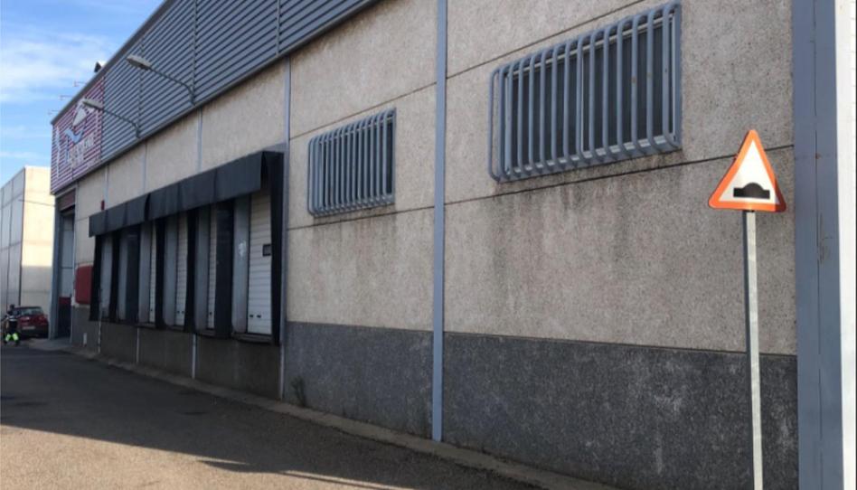 Premises for sale in Polígono Los Caños, 50, Zafra, Badajoz - image 1 Photo 1 of Premises for sale in Polígono Los Caños, 50, Zafra, Badajoz