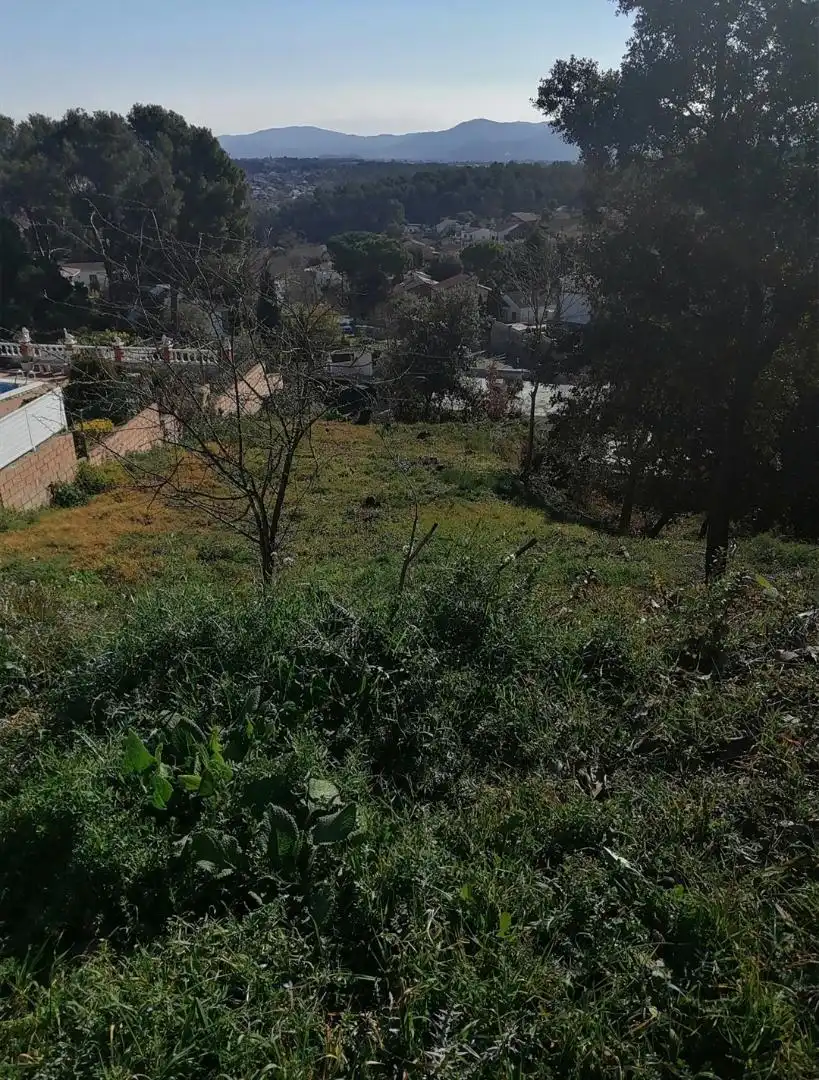 Terreno en venta en Carrer del Segre, 7, Lliçà d'Amunt Terreno en venta en Lliçà d'Amunt con Jardín privado, Piscina y Balcón