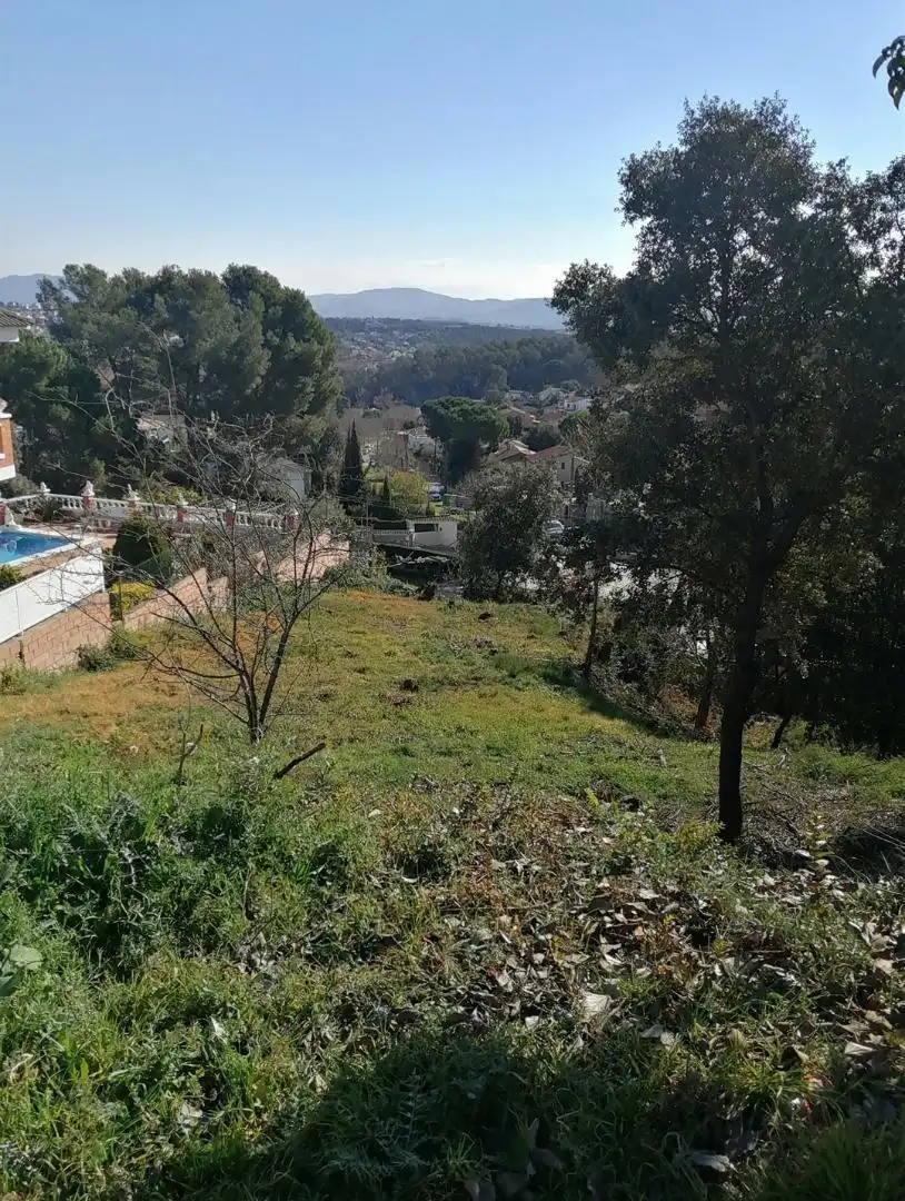 Terreno en venta en Carrer del Segre, 7, Lliçà d'Amunt Terreno en venta en Lliçà d'Amunt con Jardín privado, Piscina y Balcón