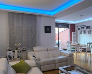 Living room of House or chalet for sale in Valladolid Capital  with Terrace, Swimming Pool and Balcony