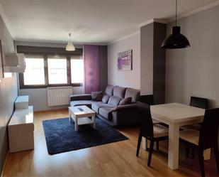 Living room of Flat to rent in Zamora Capital   with Heating, Private garden and Parquet flooring