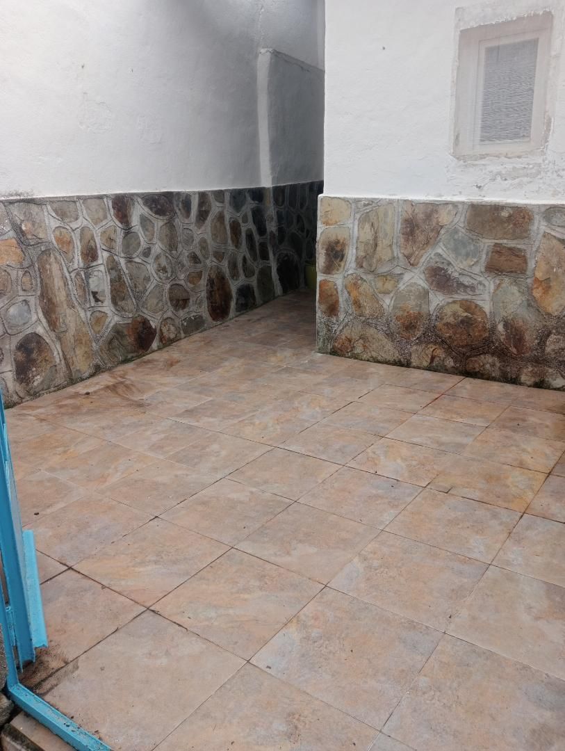Jardí de Casa adosada de lloguer en Mestanza amb Aire condicionat, Calefacció i Moblat