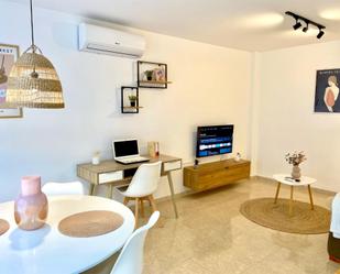 Living room of Flat for sale in Roquetas de Mar  with Air Conditioner, Heating and Furnished
