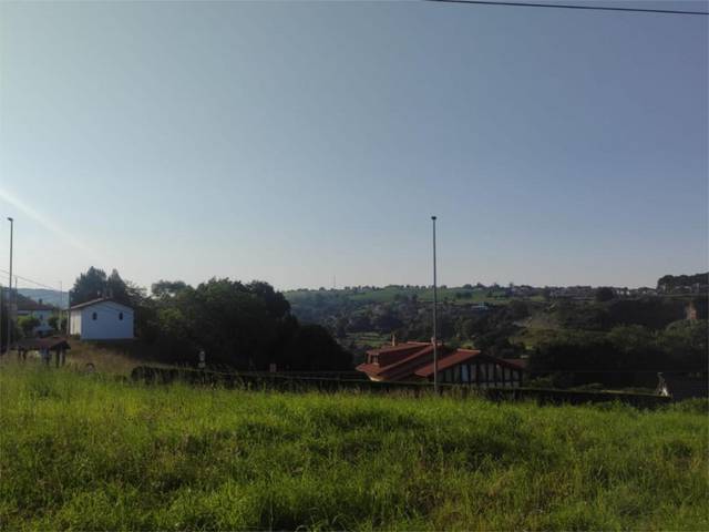 Terreno residencial en Venta en Barrio la Veguilla, 74 en Reocín