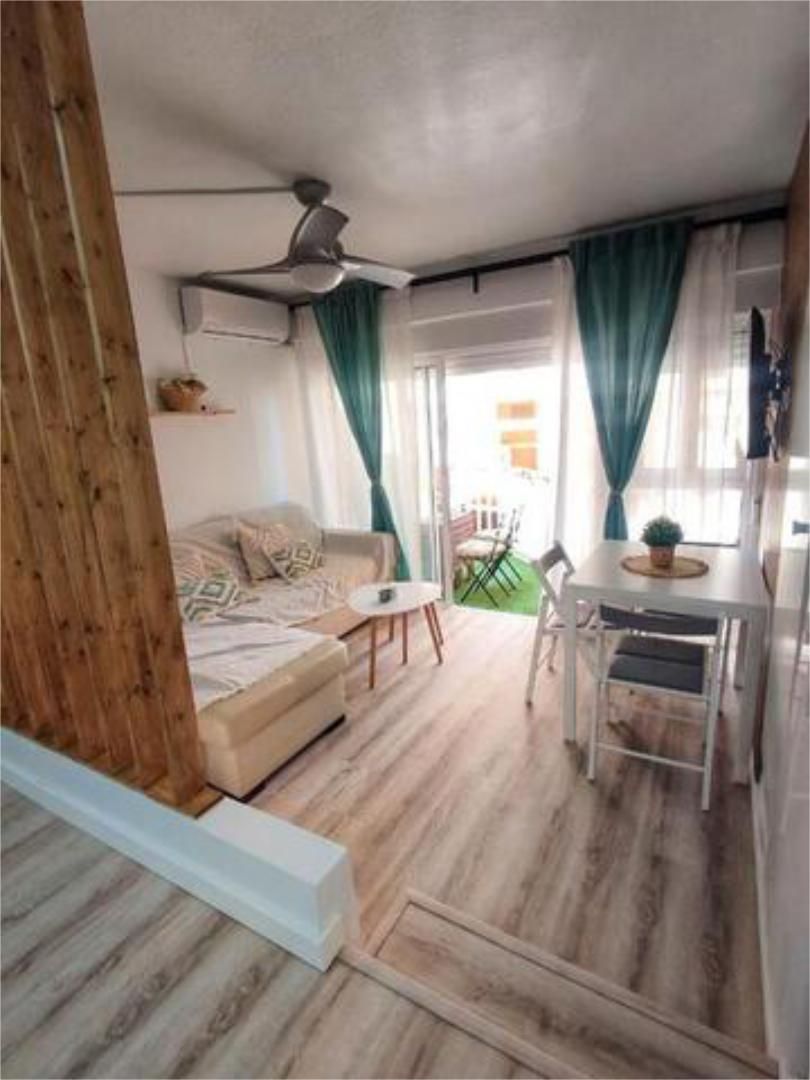 Study to rent in Playa de las Gaviotas - El Pedrucho