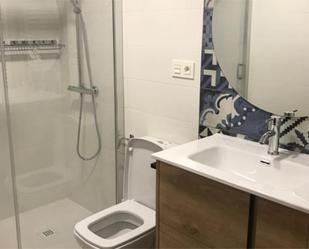 Bathroom of Flat to share in León Capital   with Heating, Parquet flooring and Furnished