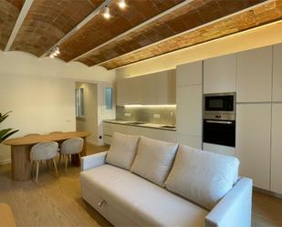 Living room of Flat for sale in  Barcelona Capital  with Air Conditioner and Balcony