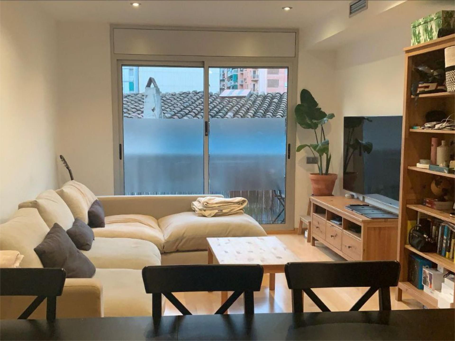 Living room of Flat for sale in  Barcelona Capital  with Air Conditioner and Balcony
